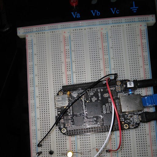 The single LED on the lower section if the Yellow LED that the MOSFET lights up.